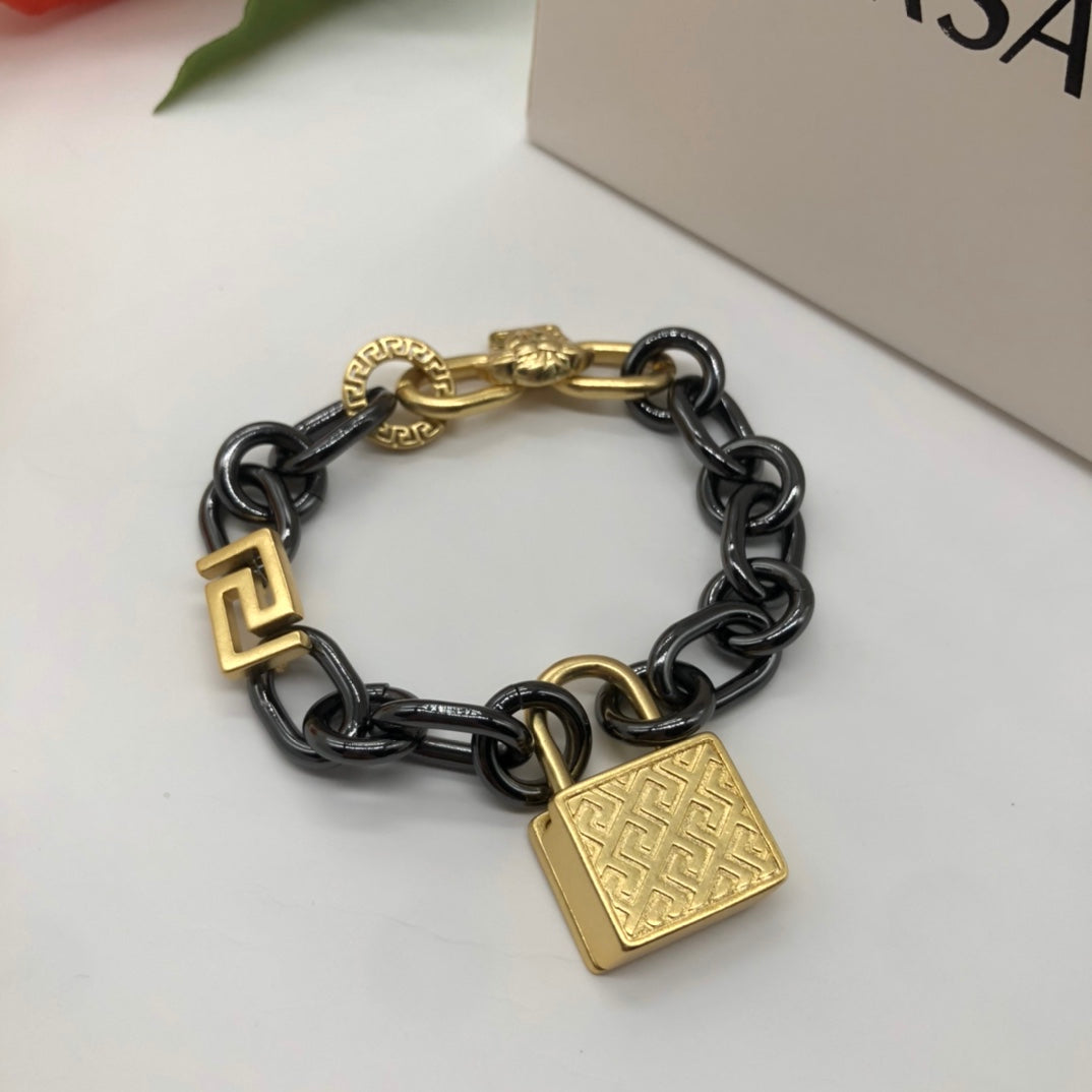 18K Ver Celine Chain Bracelet